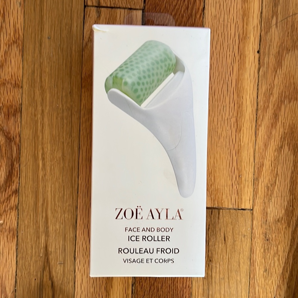 Zoe Ayla ice roller